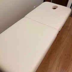 【ネット決済】マッサージベット　低反発の胸枕とフェイス枕付き