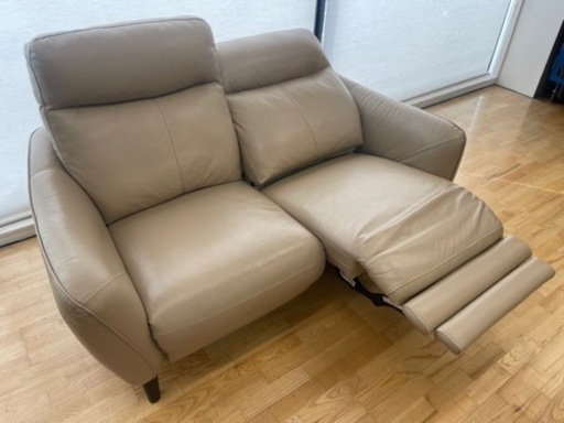 ニトリ製☆ 2人用両電動本革リクライニングソファ☆近隣自社配送可能