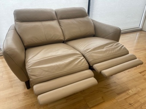 ニトリ製☆ 2人用両電動本革リクライニングソファ☆近隣自社配送可能