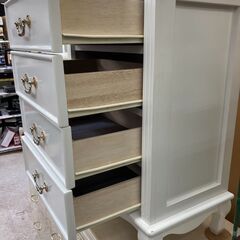 🌺4段チェスト🌞ホワイト❀可愛くおしゃれなデザイン🌟