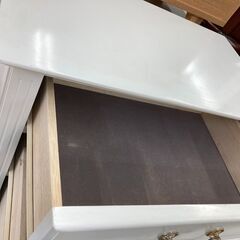 🌺4段チェスト🌞ホワイト❀可愛くおしゃれなデザイン🌟