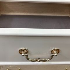 🌺4段チェスト🌞ホワイト❀可愛くおしゃれなデザイン🌟