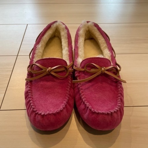 UGG モカシン　新品未使用