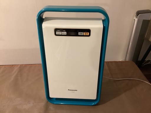 【Panasonic F-PDJ30 空気清浄機　あまり使っていません。フィルターもまだ綺麗です】ブルー／ホワイト