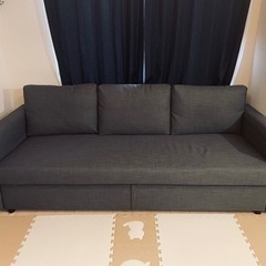【取引中】IKEAの3人掛けソファーベッド(FRIHETEN フ...