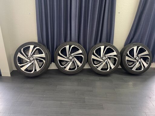 VW &frasl; フォルクスワーゲン純正 17インチ純正アルミホイール のパーツレビュー | ザ・ビートル (ハッチバック)(れいたろう＠千葉) | みんカラ  | ワーゲン純正ホイール⭐️17インチ⭐️値下げしました。 | タイヤ・ホイール