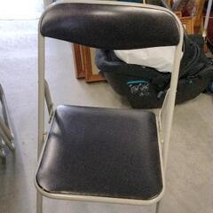0203-064 【無料】 折りたたみパイプ椅子