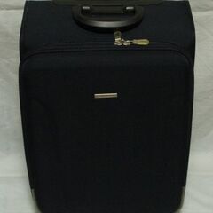 紺色　スーツケース　布製　3泊4日程度　中型