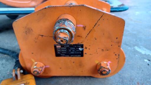 日立 チェーン ホイスト トローリー付 250kg 三相200V