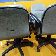 麻雀専用中古椅子（ガスシリンダー）４脚セット　２