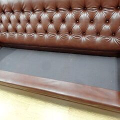 カリモク 3人掛けソファ レザー ブラウン karimoku レトロ アンティーク調 ボタンダウン オールドカリモク ヴィンテージ 　西岡店