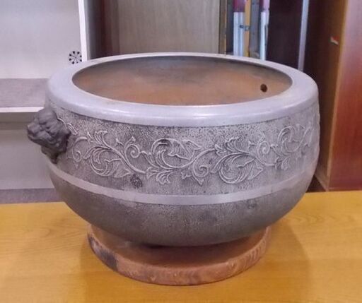 その他 火鉢 アルミ製 幅48cm 獅子 レトロ 時代物 手あぶり 茶道具 