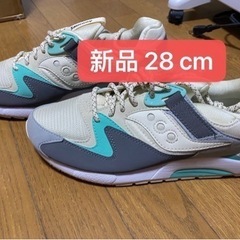 【新品】【サイズ28cm】 【Saucony】 GRID 900...