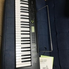 電子ピアノ　casio CTK-240