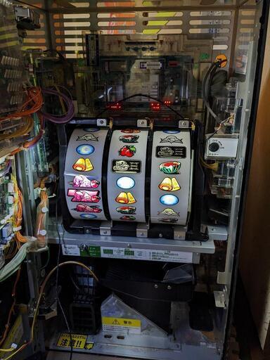 忍魂3 コイン不要機 大都技研 パチスロ実機 忍魂3 パチスロ 家庭用 daito コイン不要家