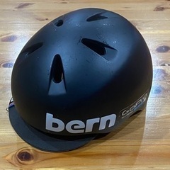 bern ヘルメット　キッズ