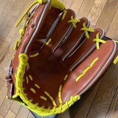 値下げ＊新品未使用☆デサント硬式用グローブ