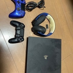 PS4-PRO プレステ　cuh-7000b 