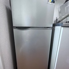冷蔵庫　2016年製
