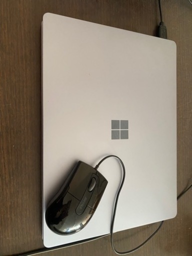 パソコンMicrosoft Surface Laptop i5/8GB/SSD256