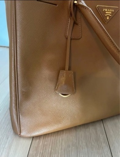 【値下げ】(美品)PRADA サフィアーノ トートバッグ