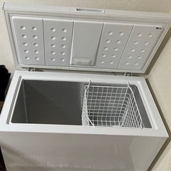 アイリスオーヤマの冷凍ストッカー198l