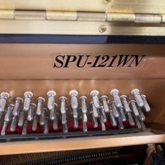 ストックハウゼンピアノ　SPU121WN アップライト