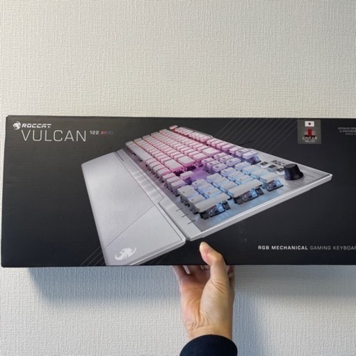 【ゲーミングキーボード】ROCCAT®️ VULCAN 122 AIMO