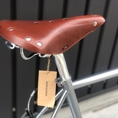 新車☆北欧スウェーデンの家具ブランドinnovator CONCEPT1 本革サドル 