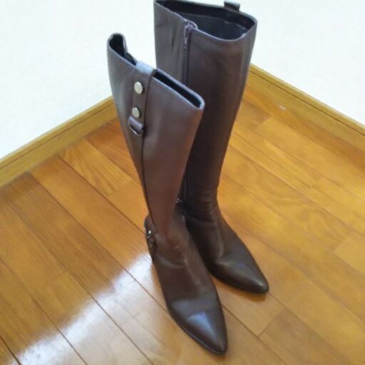 値下げ中 交渉可能‼️【使用品】 レディース INDIVI ポインテッド ロングブーツ (サイズ36 23cm ヒール7cm)