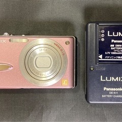 LUMIX DMC-FX8 ミスティピンク　500万画素デジカメ