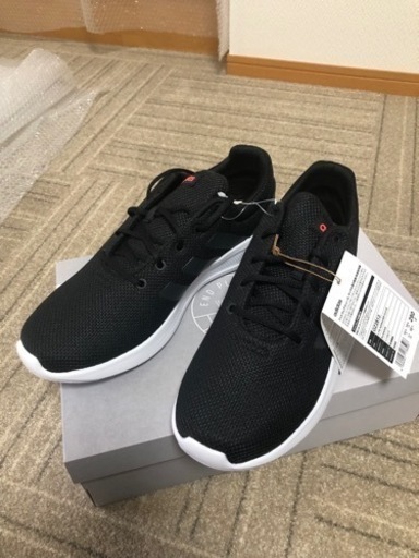 新品●adidasスニーカー●型番:GZ2813●サイズ:29cm