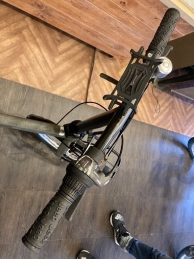 jeep Olive 降りたたみ自転車 Jeep】6段変速 20インチ折りたたみ自転車 オリーブ