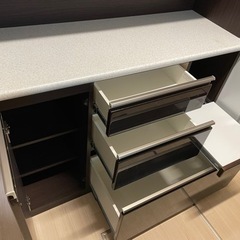 【2/18まで】ニトリ　キッチンボード　食器棚