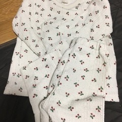 女の子服　100サイズパジャマ