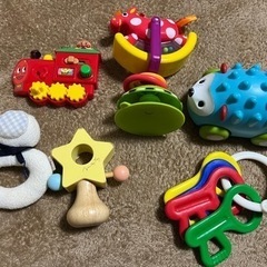 おもちゃ色々0〜1歳　7点