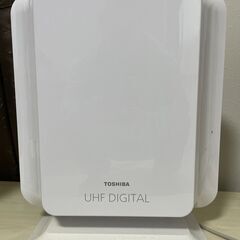 TOSHIBA 地上デジタル放送用 デジタル平面UHFアンテナ(...