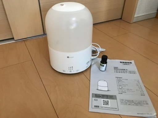 ニトリ　超音波式加湿器　家庭用　ウルーレM