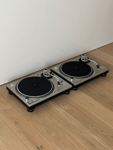 Technics ターンテーブル 2台セット（SL-1200MK5 + SL-1200MK3D）