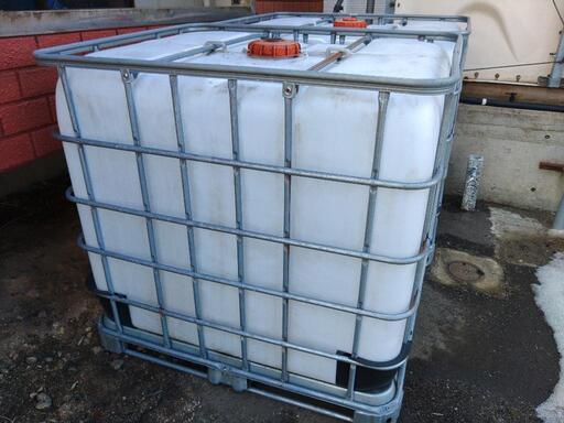 滋賀県配送可 雨水タンク 給水タンク 1000L 貯水タンク IBCコンテナ 滋賀県配送可 雨水タンク 給水タンク 1000L 貯水タンク IBC