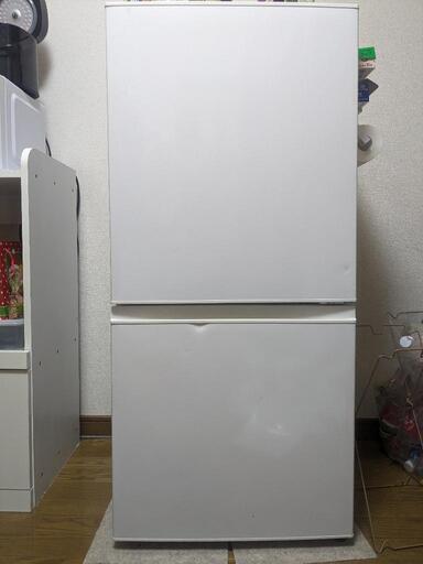 冷蔵庫　2015年製
