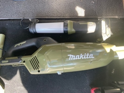 マキタ40VMaxインパクト･掃除機･ワークライト･ビットセット