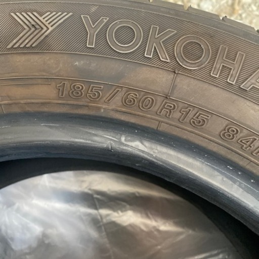 シャトルに付いてました　ヨコハマブルーアース　185/60/15