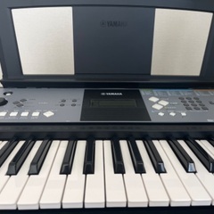 YAMAHA  キーボード　ピアノ　61鍵盤