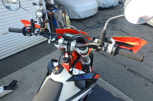 美車 １オーナー 2019年 KTM 250 EXC TPI 走行3000キロ ２スト 公道走行可 新品外装一式付属 ファクトリーカラー2019年式KTM250EXC TPI