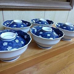 ✢0円✢ 食器　蓋付き鉢　１０個