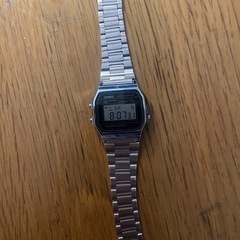 カシオ　デジタル腕時計