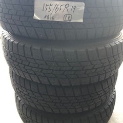 美品　スタッドレスタイヤ　155/65 R14