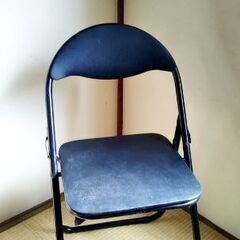パイプ椅子 ブラック