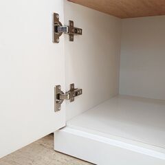 キッチンボード□横幅90㎝×奥行45cm×高さ190cm□ 3枚ガラス扉 引き出し 